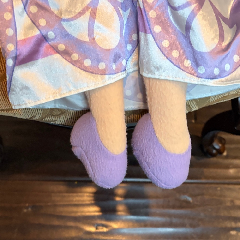 Sophia the first plush - Picture 3 of 4